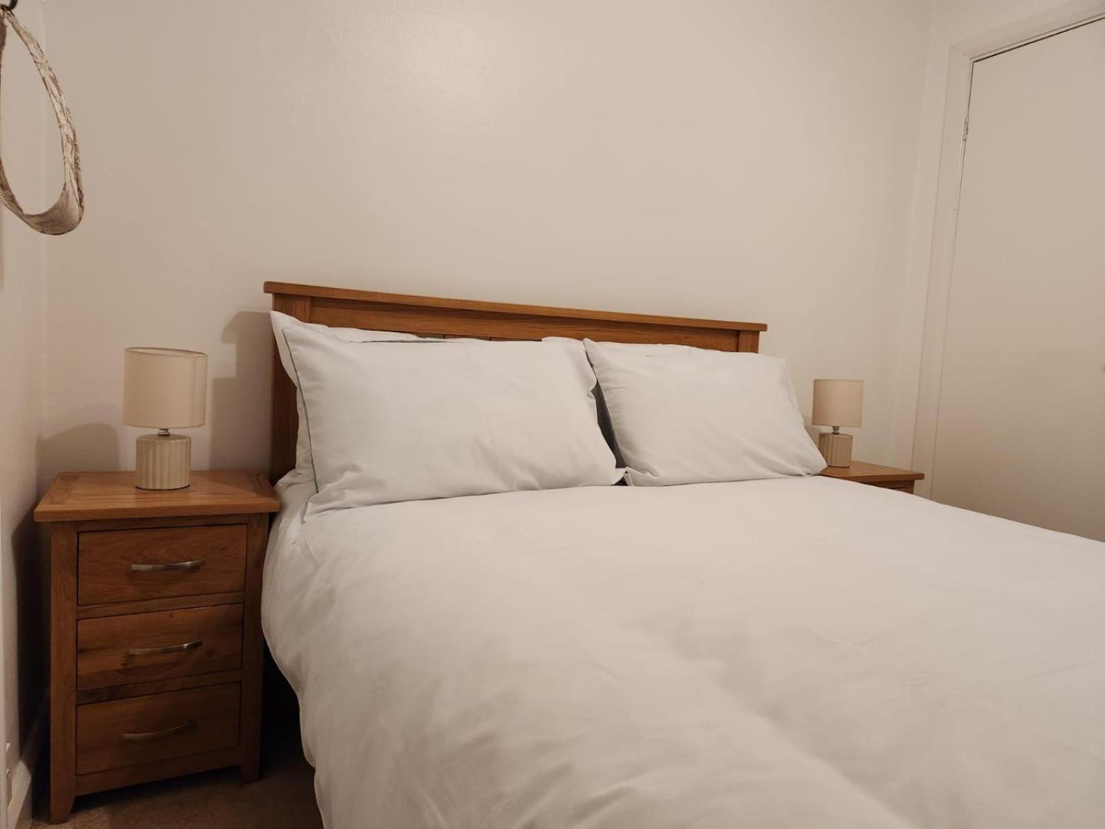 D Elmdon Homestay Shared 4 Bedrooms Бірмінгем Екстер'єр фото